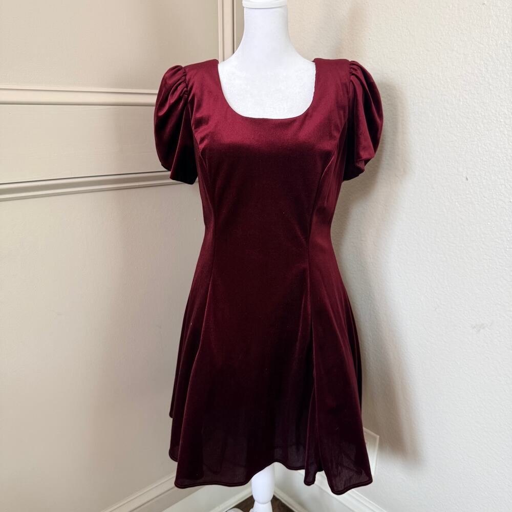 Vintage DBY Ltd Burgundy Velvet Open Back Party Dress Size 7 - Picture 2 of 7